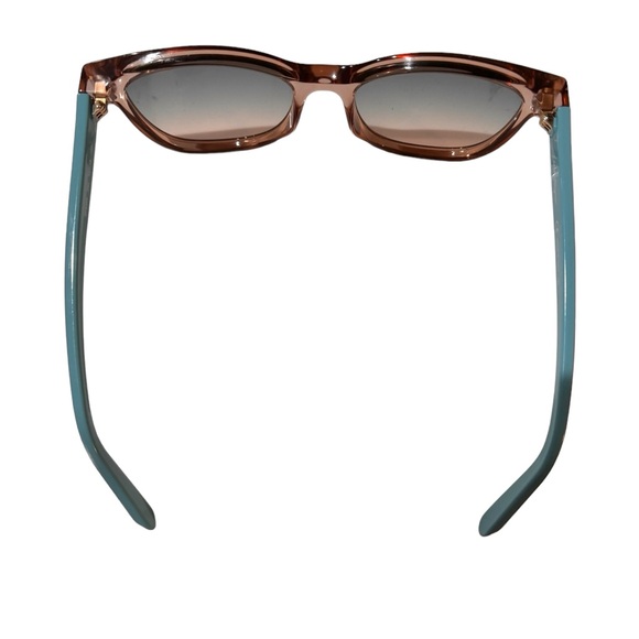 Salvatore Ferragamo SF834S Sunglasses - Picture 4 of 7